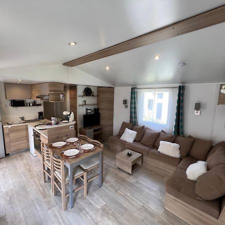 Mobil-Home 4 Etoiles Avec Piscine Proche De Blois Onzain Bagian luar foto