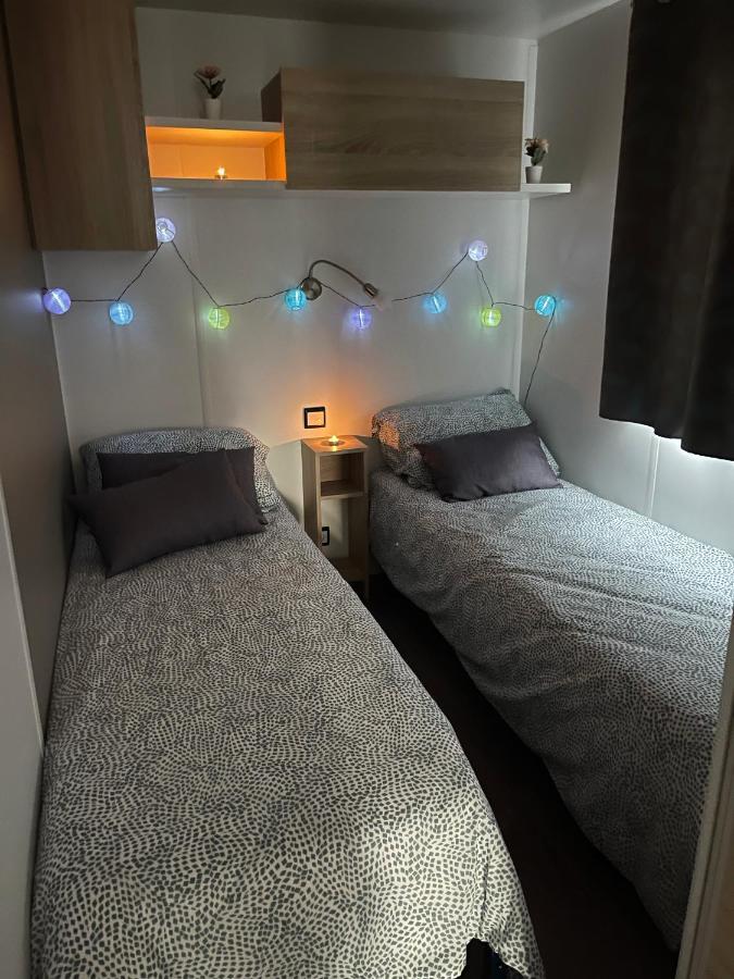Mobil-Home 4 Etoiles Avec Piscine Proche De Blois Onzain Bagian luar foto