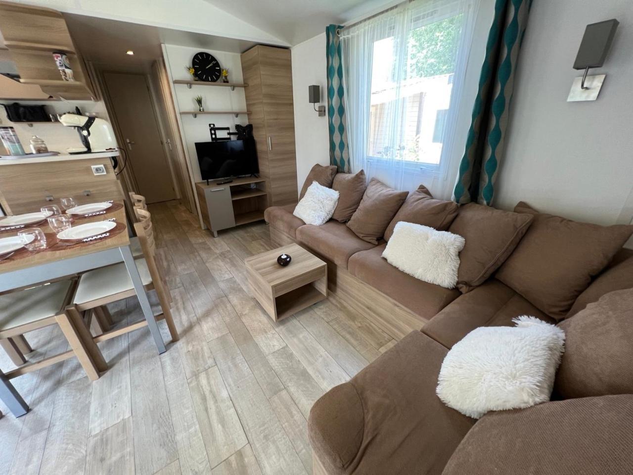 Mobil-Home 4 Etoiles Avec Piscine Proche De Blois Onzain Bagian luar foto