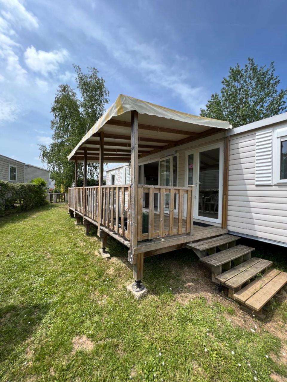 Mobil-Home 4 Etoiles Avec Piscine Proche De Blois Onzain Bagian luar foto